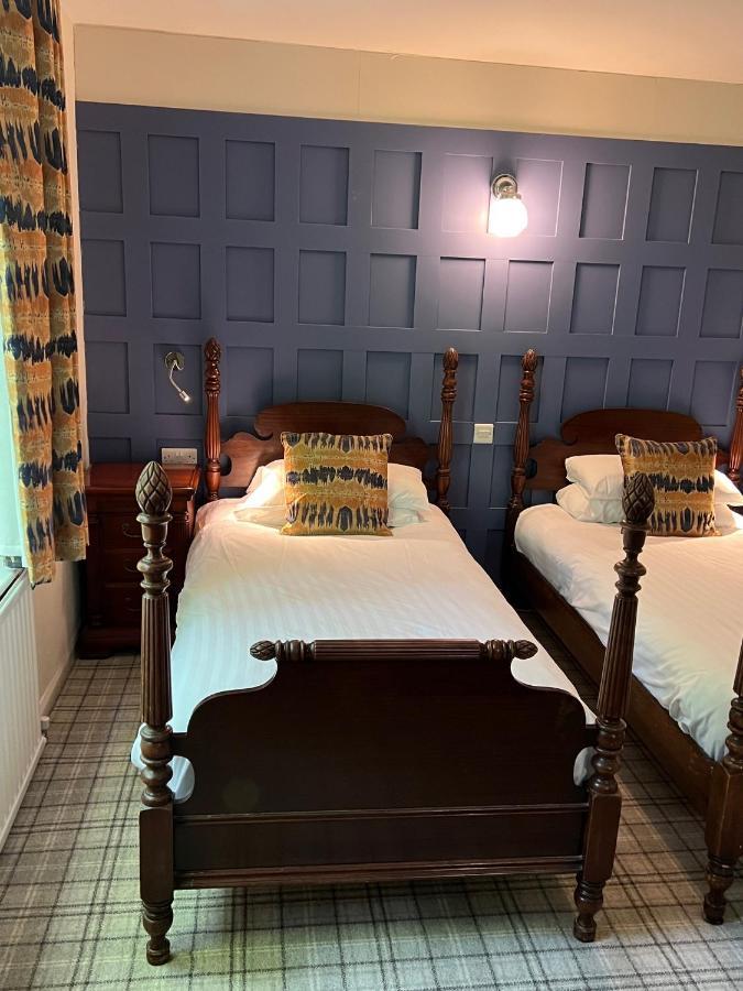 The Chainbridge Hotel Llangollen Eksteriør billede