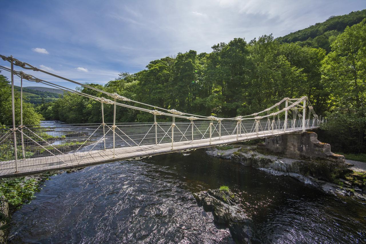 The Chainbridge Hotel Llangollen Eksteriør billede